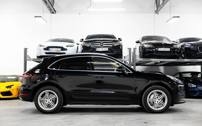 Porsche Macan cena 235000 przebieg: 51000, rok produkcji 2017 z Świeradów-Zdrój małe 781